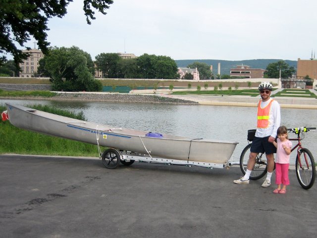 Heavy-Duty Bicycle Cargo Trailers Bikes At Work